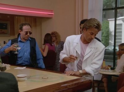 (man)
No! {y:i}Senor Rivers! No! - Miami Vice