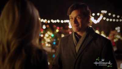 (man on PA)'Hockey's winding up shortly.' - Christmas Connection