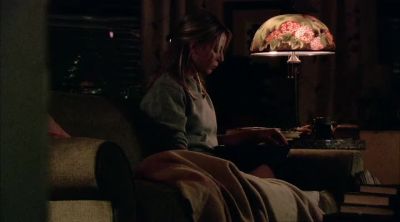 MAN ON TV: Closer... - Damages