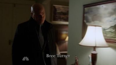 (man)
Position three secure. - Grimm
