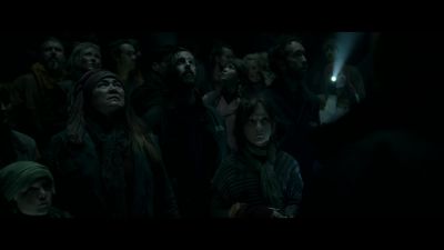 [man] Ready to close it. - The Expanse