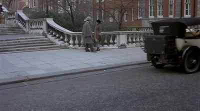 (Man) Scudder's in that cab. - The Thirty Nine Steps