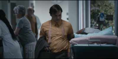 MAN: [SIGHS] Stop her. - Walden
