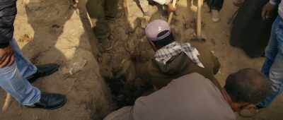 [man speaking Arabic] - Secrets of the Saqqara Tomb