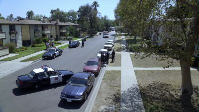 (man speaks indistinctly) - FlashForward