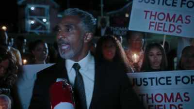 MAN: THAT'S RIGHT!
[CROWD CLAMORS] - Tyler Perry's The Oval