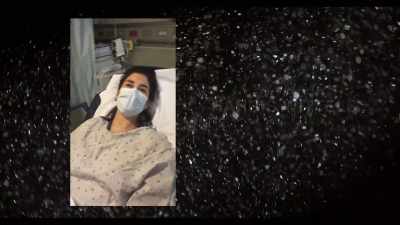- [man] There you go.
- [Sarah] But they did just put something - Sarah Silverman: A Speck of Dust