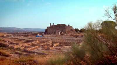 MAN: There's a very strong chance
that we have here - Curse of the Ancients with Alice Roberts