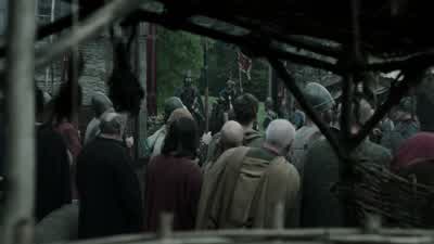Man: They're coming! - Vikings