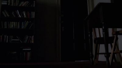 - (man) Which one?
- (Mulder) This one here. - The X-Files