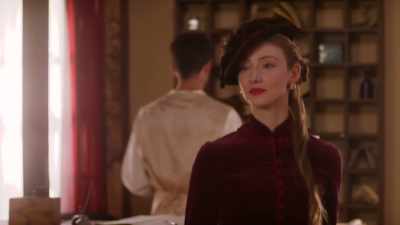 MANAGER: What a pleasant
surprise, Miss Medora. - Elkhorn