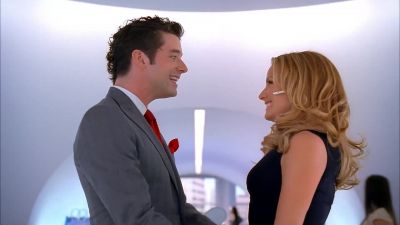 MANDY squeals - Ugly Betty