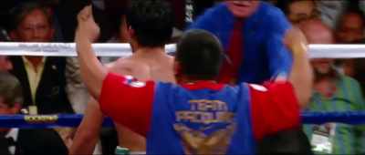 Manny Pacquiao l-a pus jos. - Hatton