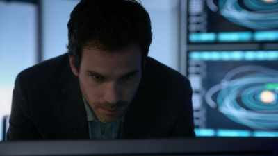 - Manual override won't allow a reboot.
- It's not accepting our commands. - Salvation