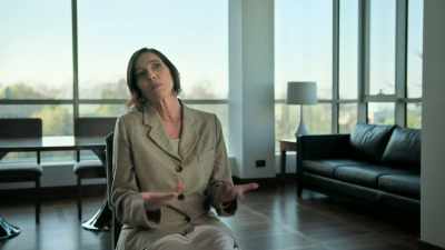 Many people
have lost their money, - Who is Ghislaine Maxwell?