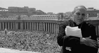Marcinkus was too much
in bed with Sindona. - Murder of God's Banker