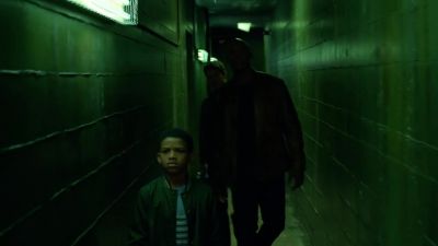 Marcus, be careful. - Supergirl