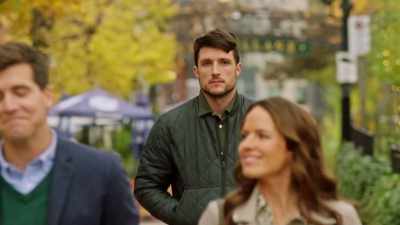 - Marcus: Mm-hmm. Mm-hmm.
- Lexi: Mm. [laughing] - The Princess and the Bodyguard