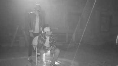 MARCUS: OK, so, I went down,
hearing like the, the scuffling, - Ghost Brothers: Lights Out