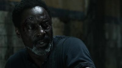 Marcus,
what are you doing? - The 100