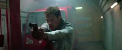 Marcus, what the hell
are you doing? - SAS: Red Notice