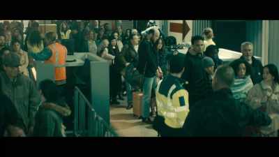 - Margaret Davis, uh...
- [scanner buzzing] - Paradise