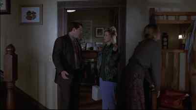 - Margie?
- It's Sergeant Taylor. - Jennifer 8