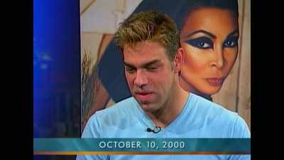 [Maria]
It was a shock, I couldn't
believe it. I was so sad. - Larger than Life: The Kevyn Aucoin Story