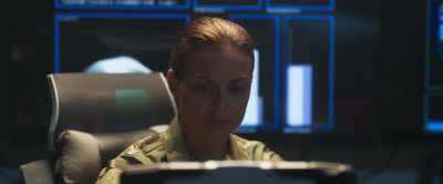 Maria, your mother is on that ship. - War of the Worlds: Extinction