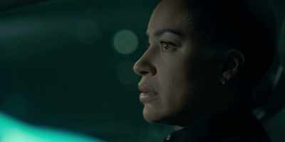 - Maria, stay on the line.
- Jasmine, is she safe? - Criminal Record