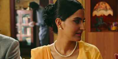 Mariam is our only daughter. - The Queen of My Dreams