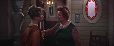 MARIAN: Mama!
-What?! - The Music Man
