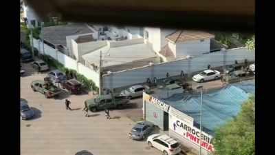 MARIANA: Around 2:30 PM,
Mexican Security Forces - Trafficked with Mariana van Zeller