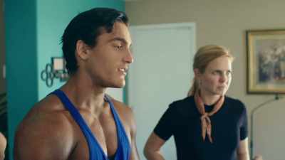 MARIANA: Zac is understandably
nervous about taking - Trafficked with Mariana van Zeller