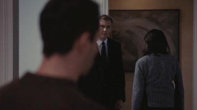 Marianne, come up
with the candles, please. - Succession