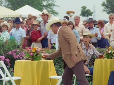 Marilee, you alright, honey?
Did it go up your nose? - Dallas