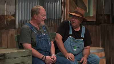 [mark] he ain't gonna
let us see - Moonshiners: Master Distiller