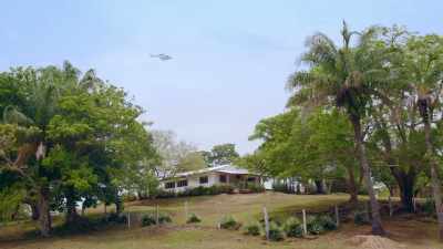 MARK HOPES THAT SCANNING
THE WIDER AREA - Lost Cities of the Amazon