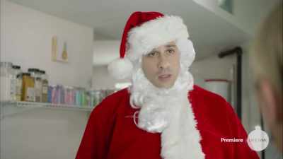            - Mark, I-- - A Very Nutty Christmas