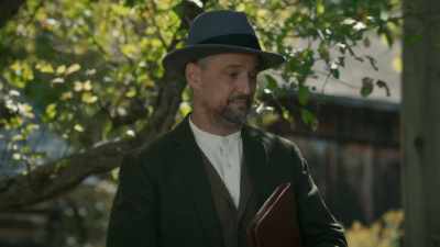 - Marketing and generosity - Frankie Drake Mysteries