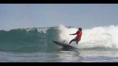 Marlon Sousa
goes with the big 360 and... - Surviving Summer