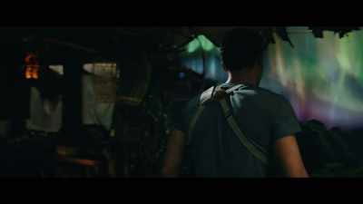 MARLOW: If the boat doesn't work,
we'll just take the train. - Kong: Skull Island