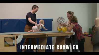 Marlow's interesting because she's quite
a strong hands-and-knees crawler. - Babies