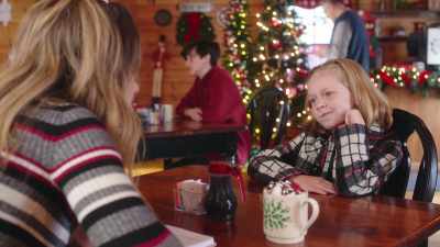 (Marty)
Hm, a science project
in the cafe? Why? - Christmas Love Letter
