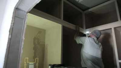 Marvin installed
the custom closet. - Fixer Upper: Behind the Design