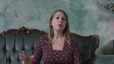 Mary talks about being
married to her country - The Game of Crowns: The Tudors