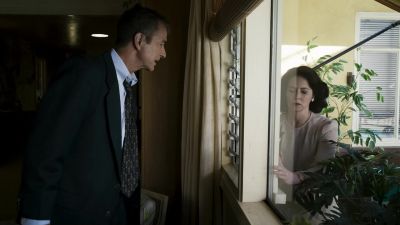 Mary, what are you doing? - Interrogation