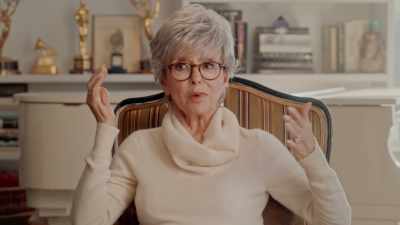 Mas eu sou atriz.
Tenho que interpretar qualquer coisa. - Rita Moreno: Just a Girl Who Decided to Go for It