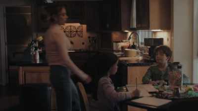 Mason, come on,
please don't eat from there. - Gaslit by My Husband: The Morgan Metzer Story