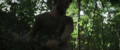 (Mason grunting)
(clanging) - Monsters of Man